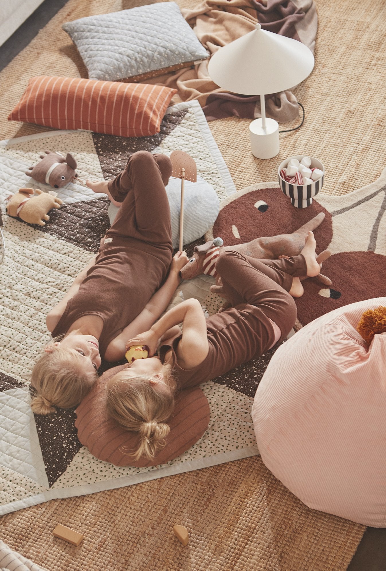 OYOY Living Design - OYOY LIVING Toppu Bowl Vase 307 Caramel / Rose