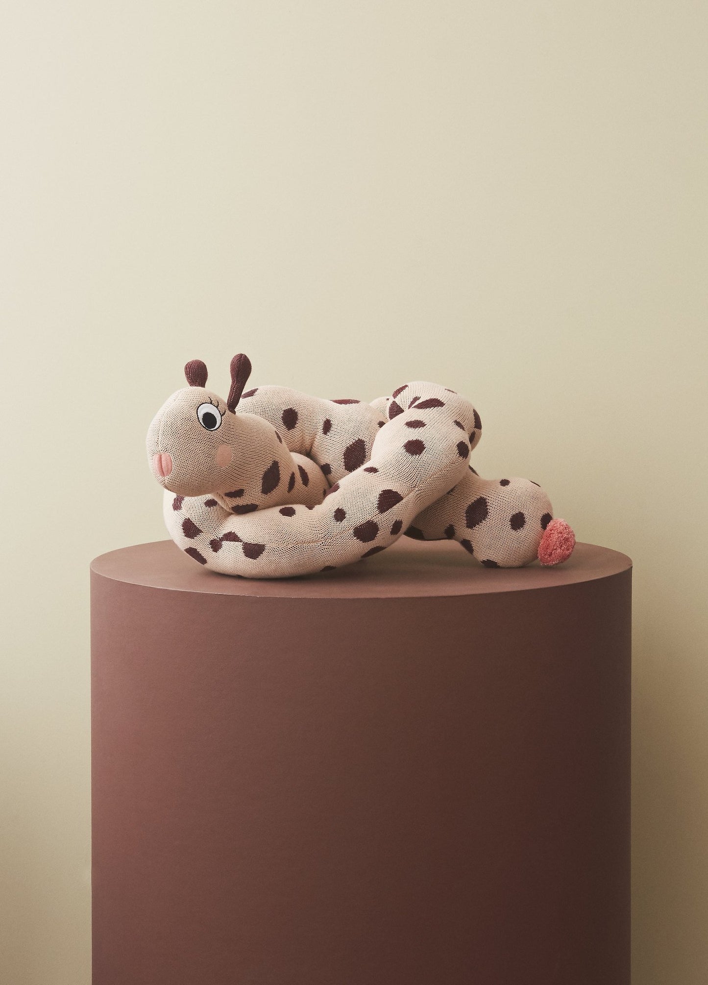 OYOY Living Design - OYOY MINI Miss Lala Larva Soft Toys 404 Powder