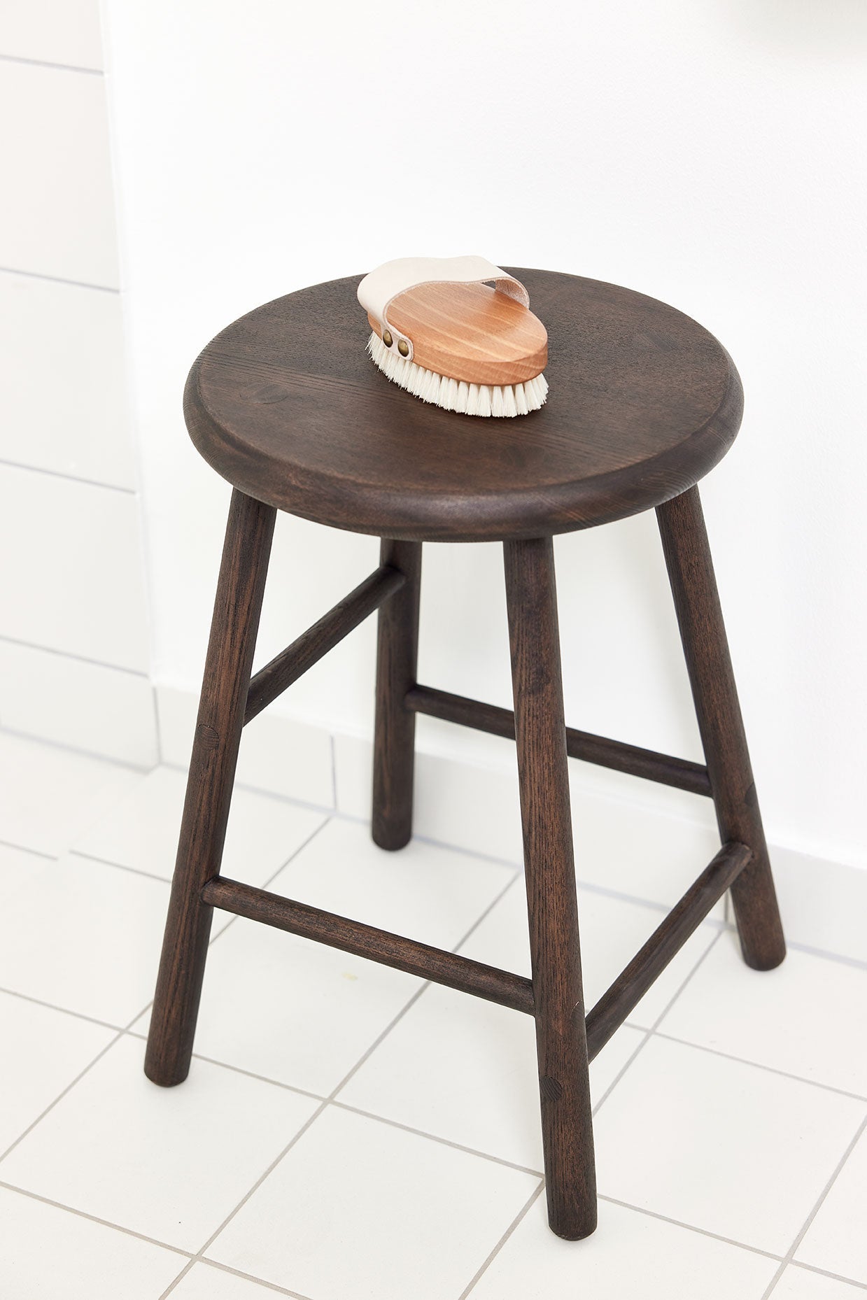 OYOY LIVING Moto Stool - Low Stool
