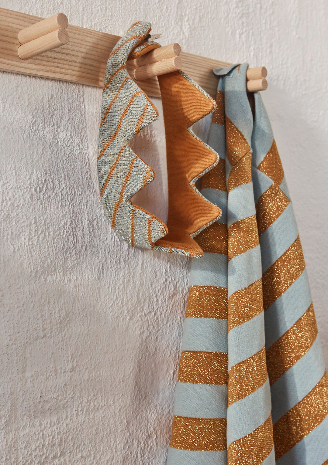 OYOY LIVING Pieni Coat Rack Accessories - Living 901 Nature