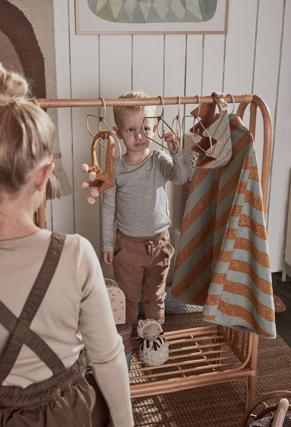 OYOY Living Design - OYOY MINI Hanger for kids - Tiny Fuku - 2 Pcs/Pack Hanger 404 Powder